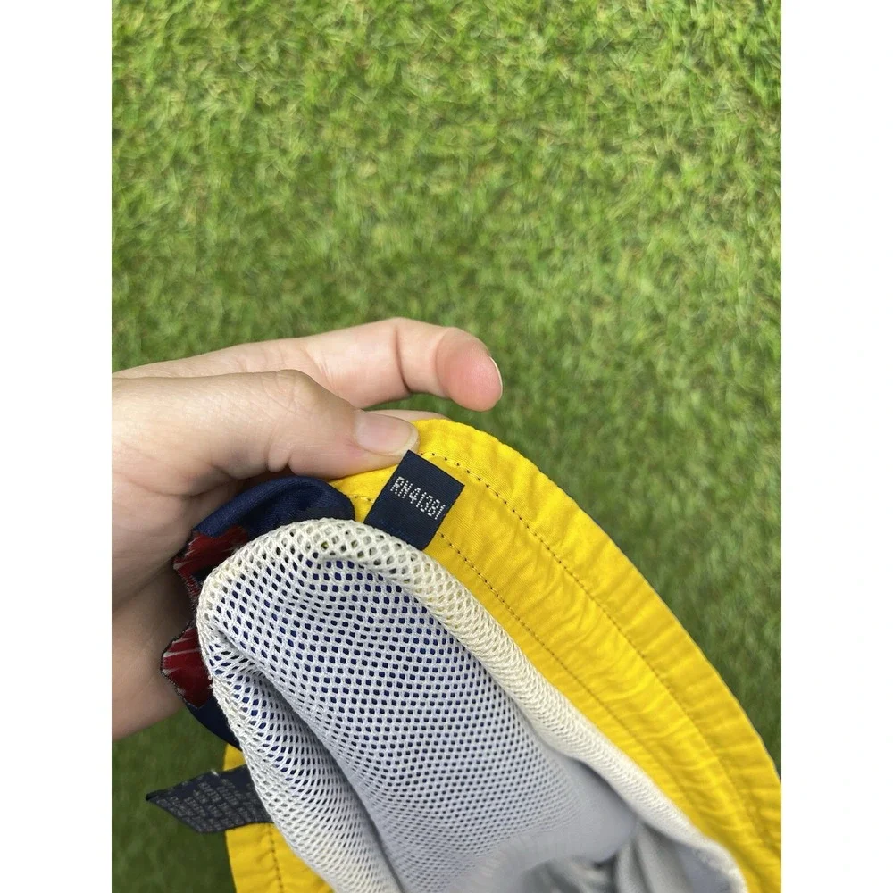 Polo Ralph Lauren shop confidence